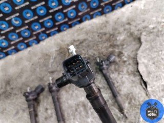 Форсунка, ориг. номер 236700E070, Toyota Hilux 2015-2020