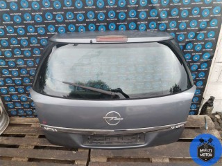 Накладка подсветки номера, Opel Astra 1998-2009