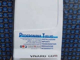 Дверь задняя распашная правая Opel Vivaro 2006-2014, минивэн