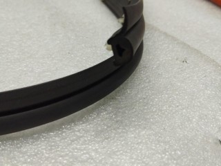 уплотнитель двери задней правой, BMW 5 G30/G31 2016-2020