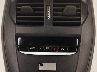 Декоративная накладка центральной консоли BMW 3 G20/G21 2018-2022
