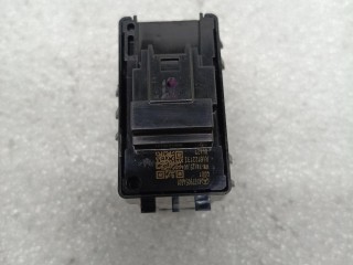 кнопка стеклоподъемника, ориг. номер A1679054601, Mercedes-Benz GLE V167 2018-2023