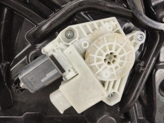 стеклоподъемник передний левый, ориг. номер 7360423, BMW 5 G30/G31 2016-2020