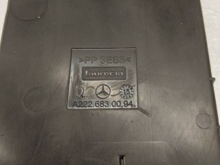 Коврик подстаканника, ориг. номер A2226830094, Mercedes-Benz S W222/C217/A217 2013-2017