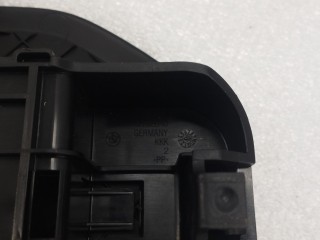 Кронштейн знака аварийной остановки, BMW 5 G30/G31 2016-2020