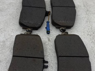Тормозные колодки перед., ориг. номер A2474210001, A2474219900, A2474210000, Mercedes-Benz CLA C118 рест