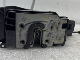 замок двери передней правой, ориг. номер A4477200235, Mercedes-Benz Vito W447 рест