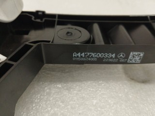 ручка наружная двери правой, ориг. номер A4477600334, Mercedes-Benz V W447