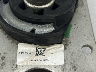 Рычаг задний правый, ориг. номер A1773521700, Mercedes-Benz A W177 рест