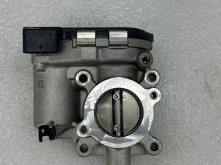 заслонка дроссельная, ориг. номер A2821410200, Mercedes-Benz CLA C118 рест