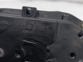 замок двери задней правой, ориг. номер 182838-10, 7445053-14, BMW i4 G26 рест