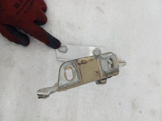 Петля капота правая, ориг. номер 9067500121, Volkswagen Crafter