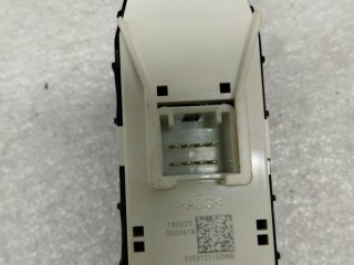 Кнопка стеклоподъемника, ориг. номер 93581S1100NNB, Hyundai Santa Fe 4