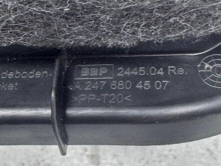 Пластик багажника, ориг. номер A2476804507, Mercedes-Benz GLB X247 рест