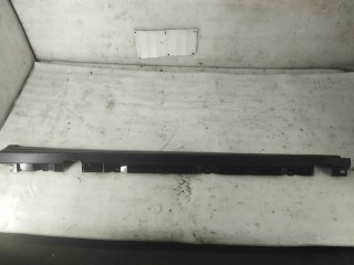 Накладка на порог правая, ориг. номер A2476980800, Mercedes-Benz GLB X247 рест