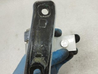 петля двери передней левой, Mercedes-Benz E W213/S213/C238/A238 2016-2021