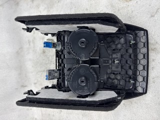 Подстаканник, BMW X7 G07 рест 2022-2026