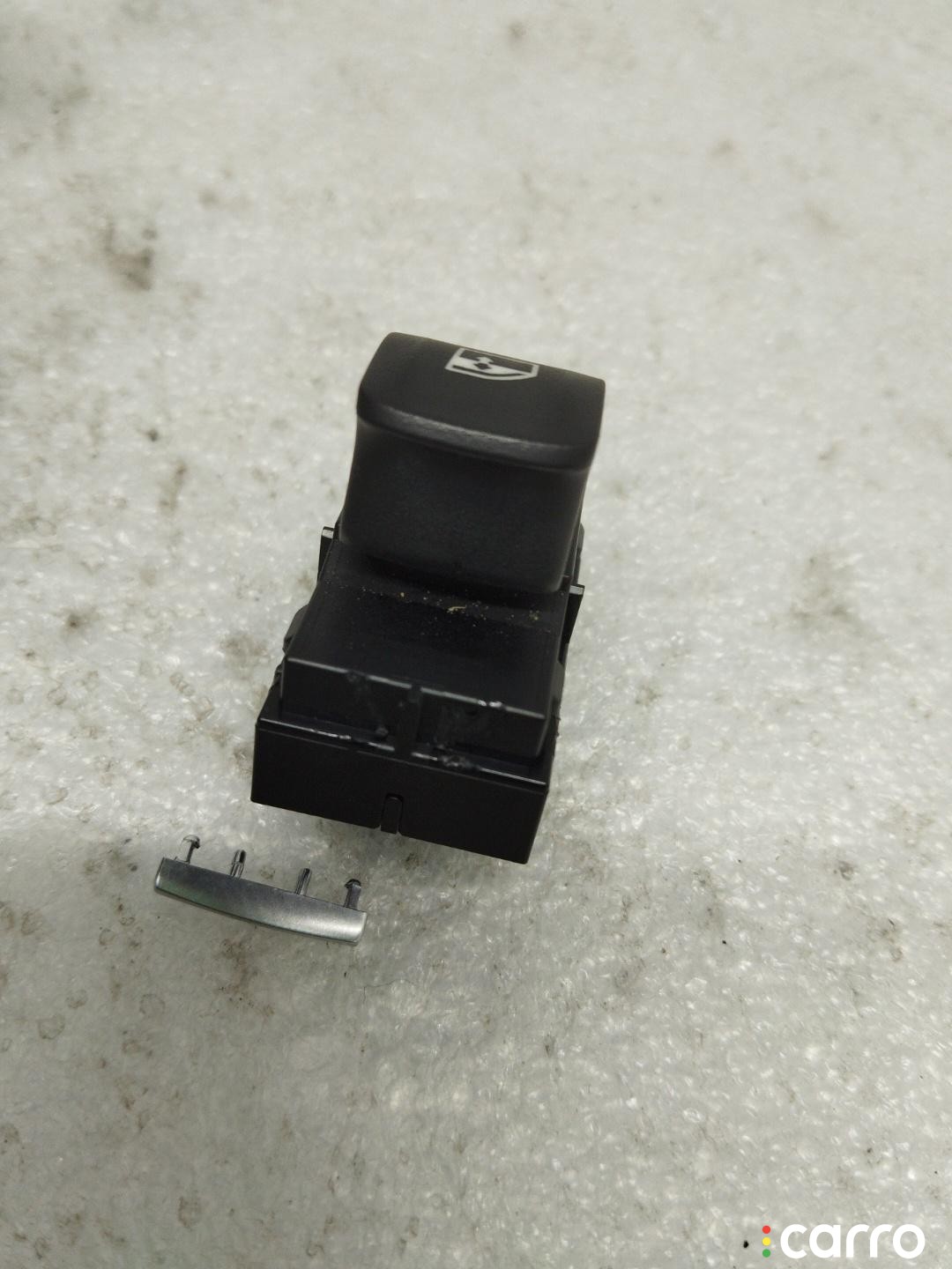 9327031-01 кнопка стеклоподъемника BMW X5 G05 2021г. - фото №4