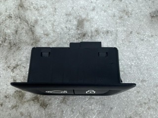 Кнопка открытия багажника, ориг. номер 9275121, BMW X5 G05 2018-2023
