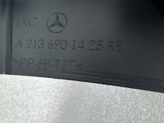 обшивка салона правая, ориг. номер A2136901425, Mercedes-Benz E W213/S213/C238/A238 2016-2021