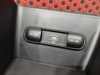 Накладка центральной консоли, ориг. номер 84681F1200, Kia Sportage QL 2018-2022