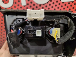 Накладка центральной консоли, ориг. номер 84681F1200, Kia Sportage QL 2018-2022
