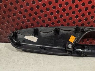 Подлокотник задней правой двери, ориг. номер 83720-F1010, Kia Sportage QL 2018-2022