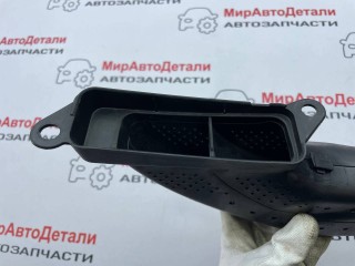 воздухозаборник, ориг. номер F1F19E635, F1F19E635CA, Ford Escape 3 поколение C520 [рестайлинг] 2015-2019