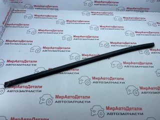 молдинг двери передней левой, Chevrolet Bolt 1 поколение 2016-2021