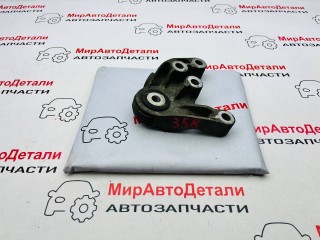 Кронштейн коробки (балка кпп), 23463103, Chevrolet Equinox III