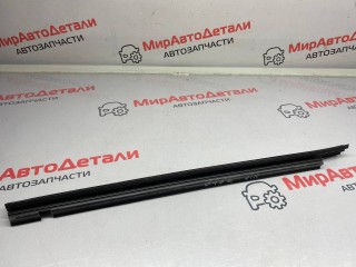 молдинг двери задней правой, ориг. номер 3078562, Alfa Romeo Giulia 2 поколение 2015-2020