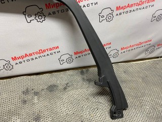 молдинг двери задней правой, ориг. номер 84388083, Chevrolet Traverse 2 поколение 2017-2021