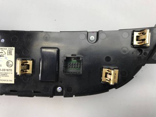блок управления печки/климат-контроля, ориг. номер 84426651, Chevrolet Malibu 9 поколение [рестайлинг] 2018-2026