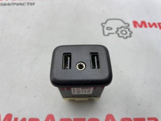 разъем AUX / USB, ориг. номер 13519224, Chevrolet Cruze 2 2015-2023
