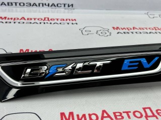 молдинг крыла переднего левого, ориг. номер 42668741, 84481511, Chevrolet Bolt 1 поколение 2016-2021