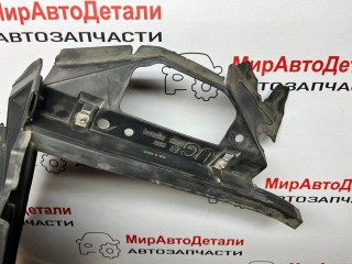 дефлектор радиатора, ориг. номер 962772104, 23463187, GMC Terrain 2 поколение 2017-2021