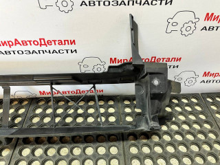 дефлектор радиатора, ориг. номер 60003924, Chevrolet Trax 2 поколение 2023-2026