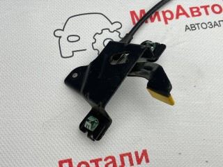 замок капота, ориг. номер 42820399, Chevrolet Trax 2 поколение 2023-2026