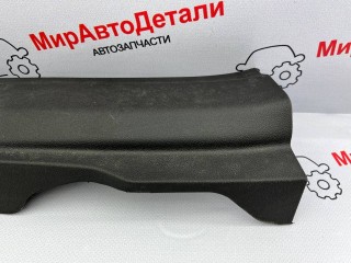 накладка внутренняя на порог передняя правая, ориг. номер 85052645, 86540023, Chevrolet Blazer EV 1 поколение 2023-2026