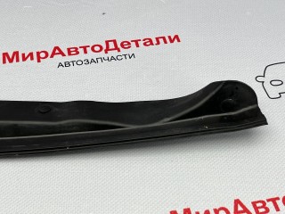 молдинг двери передней правой, Chevrolet Trax  [рестайлинг] 2016-2022