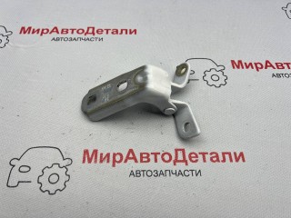 петля двери передней правой, Chevrolet Trax 2 поколение 2023-2026