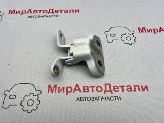 петля двери передней левой, Chevrolet Trax 2 поколение 2023-2026