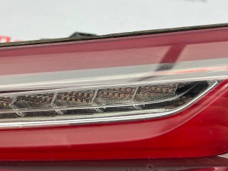 фонарь крышки багажника правый, ориг. номер 84595945, Chevrolet Malibu 9 поколение [рестайлинг] 2018-2026