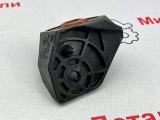 кронштейн глушителя, ориг. номер 42708940, 42747906, Buick Encore GX 1 поколение 2019-2023