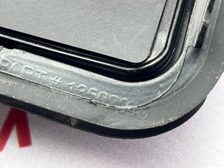 решетка вентиляции багажника, ориг. номер 13502040, Cadillac Lyriq 2022-2026