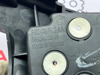 Кронштейн крепления бампера заднего, ориг. номер 84434756, GMC Terrain 2 поколение 2017-2021