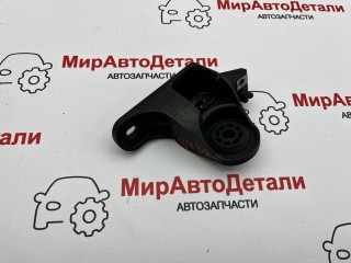 Кронштейн (крепление) радиатора Buick Encore GX 1 поколение 2019-2023