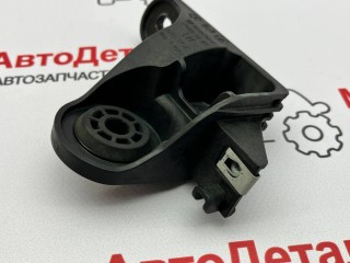 кронштейн (крепление) радиатора, ориг. номер 42562827, Buick Encore GX 1 поколение 2019-2023
