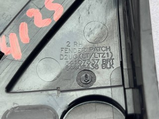 Накладка крыла (уголок зеркала) переднего правого, ориг. номер 84107337, GMC Terrain 2 поколение 2017-2021