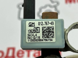 клемма аккумулятора минус, ориг. номер 13526053, Buick Encore GX 1 поколение 2019-2023
